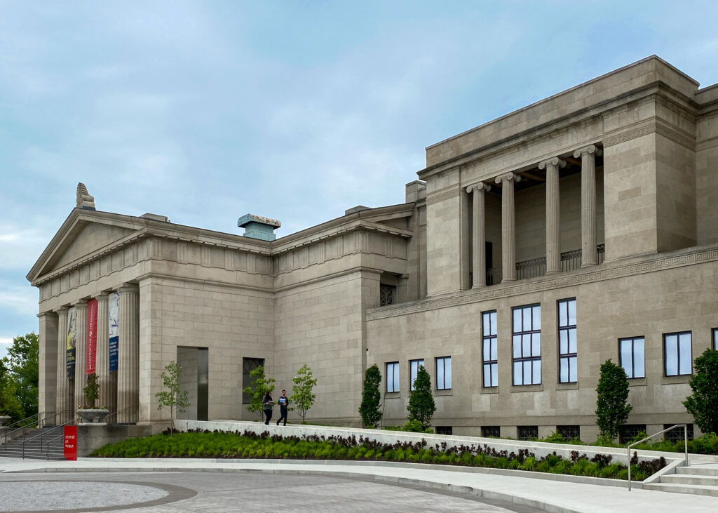 Cincinnati Art Museum entrance, contextual image for the Cincinnati Art Museum fashion gallery