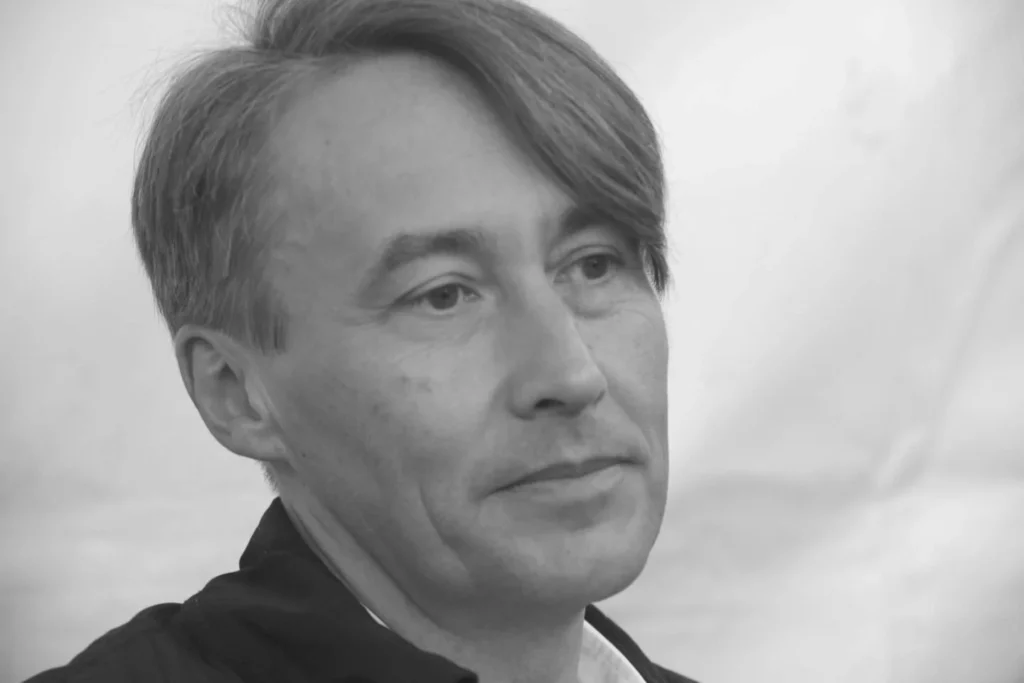 Black-and-white portrait of Slovenian poet and writer Aleš Šteger.
