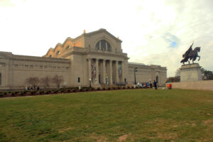 Main building of the Saint Louis Art Museum in Forest Park